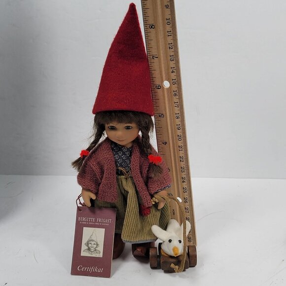 Birgitte Frigast 2005 Porcelain Doll W/ Duck Pull Toy - Picture 8 of 11